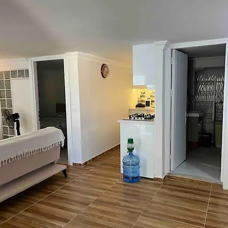 Kismideniz Manzarali Havuzlu Дом отдыха